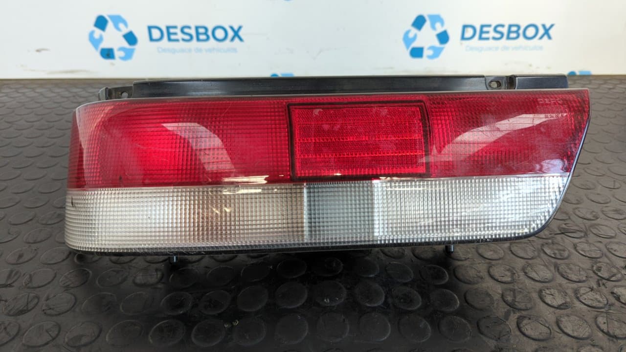 Recambio de PILOTO TRASERO IZQUIERDO para SUZUKI SWIFT SF BERLINA (EA) referencia OEM IAM 2326G