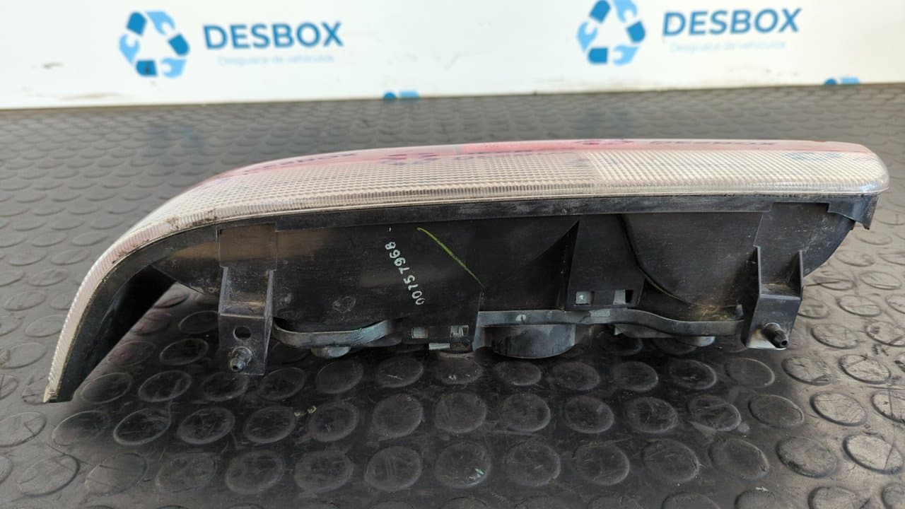 Recambio de PILOTO TRASERO IZQUIERDO para SUZUKI SWIFT SF BERLINA (EA) referencia OEM IAM 2326G 6