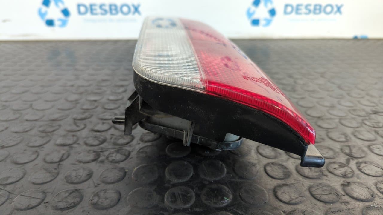 Recambio de PILOTO TRASERO IZQUIERDO para SUZUKI SWIFT SF BERLINA (EA) referencia OEM IAM 2326G 7