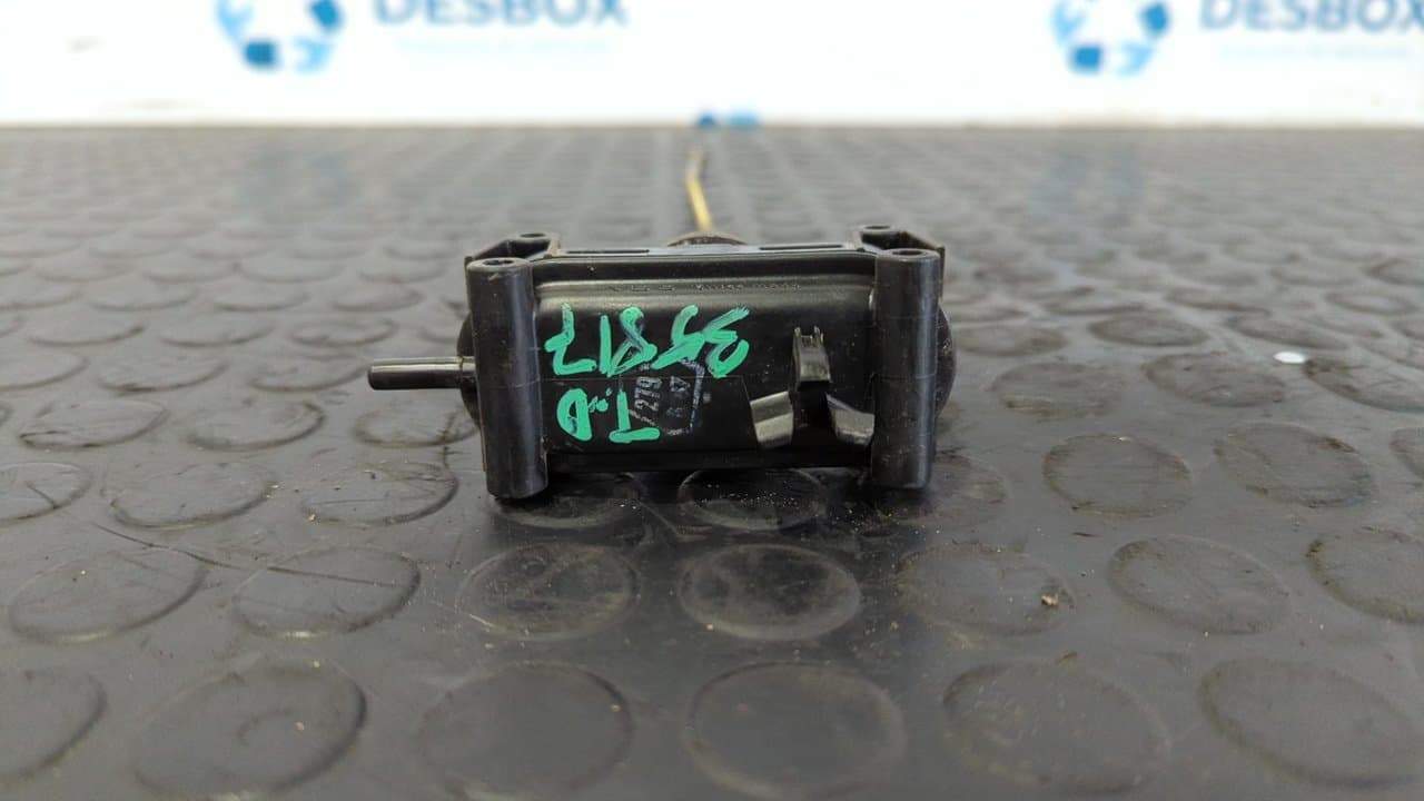 Recambio de MOTOR CIERRE CENTRALIZADO TRASERO DERECHO para MERCEDES-BENZ CLASE S (W126) BERLINA+COUPE SE 300 M103981 referencia OEM IAM 0008007975   - GRIS 4