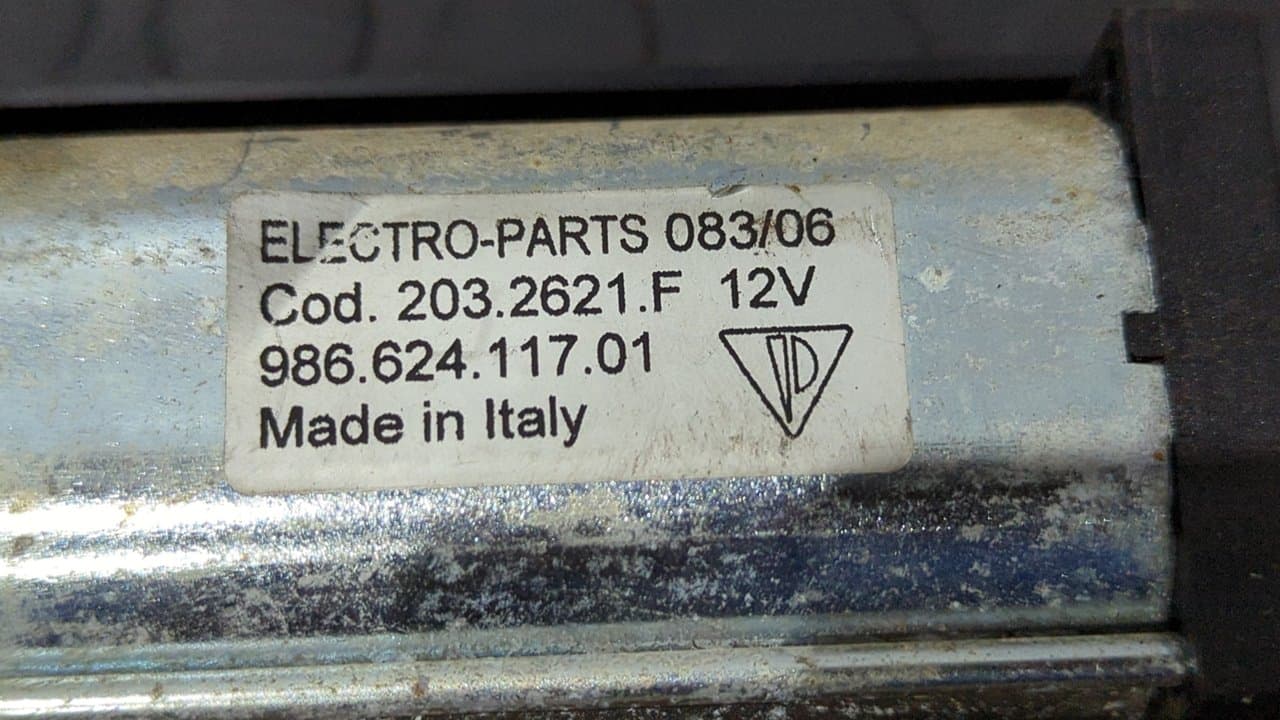 Recambio de MOTOR TECHO ELECTRICO para PORSCHE BOXSTER (TIPO 987) M9720 referencia OEM IAM 98756118002 - GRANATE 6