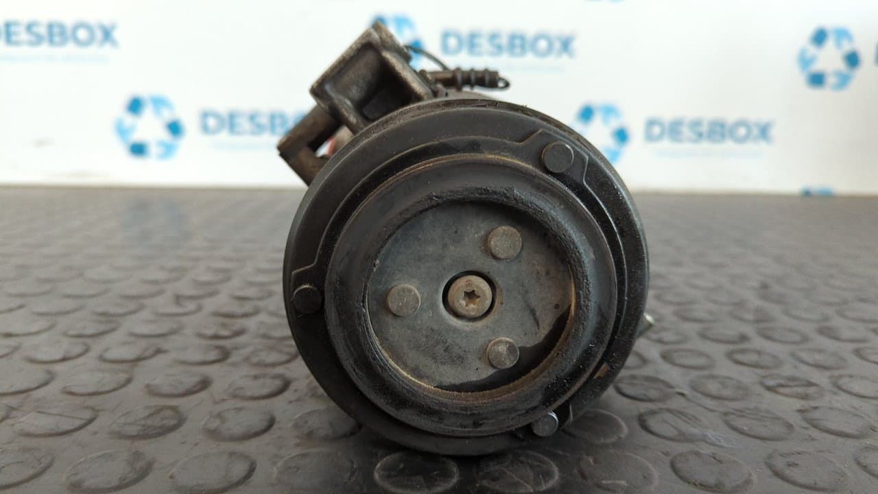 Recambio de COMPRESOR AIRE ACONDICIONADO para BMW SERIE 3 COMPACT (E46) 2.0 16V Diesel CAT M47N204D4 referencia OEM IAM  64526905643 - ROJO GRANATE