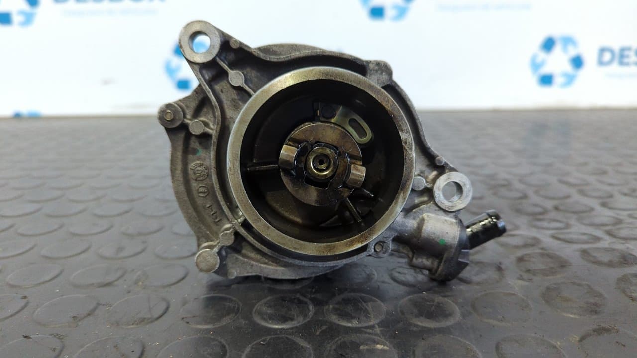 Recambio de DEPRESOR FRENO / BOMBA VACIO para BMW SERIE 3 COMPACT (E46) 2.0 16V Diesel CAT M47N204D4 referencia OEM IAM 72817601B - ROJO GRANATE 2