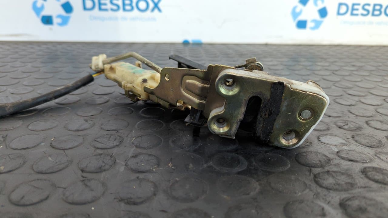 Recambio de CERRADURA PUERTA TRASERA IZQUIERDA para FORD RANGER (EQ) Doka 4X4 WLT referencia OEM IAM  C41R4 - BLANCO 5