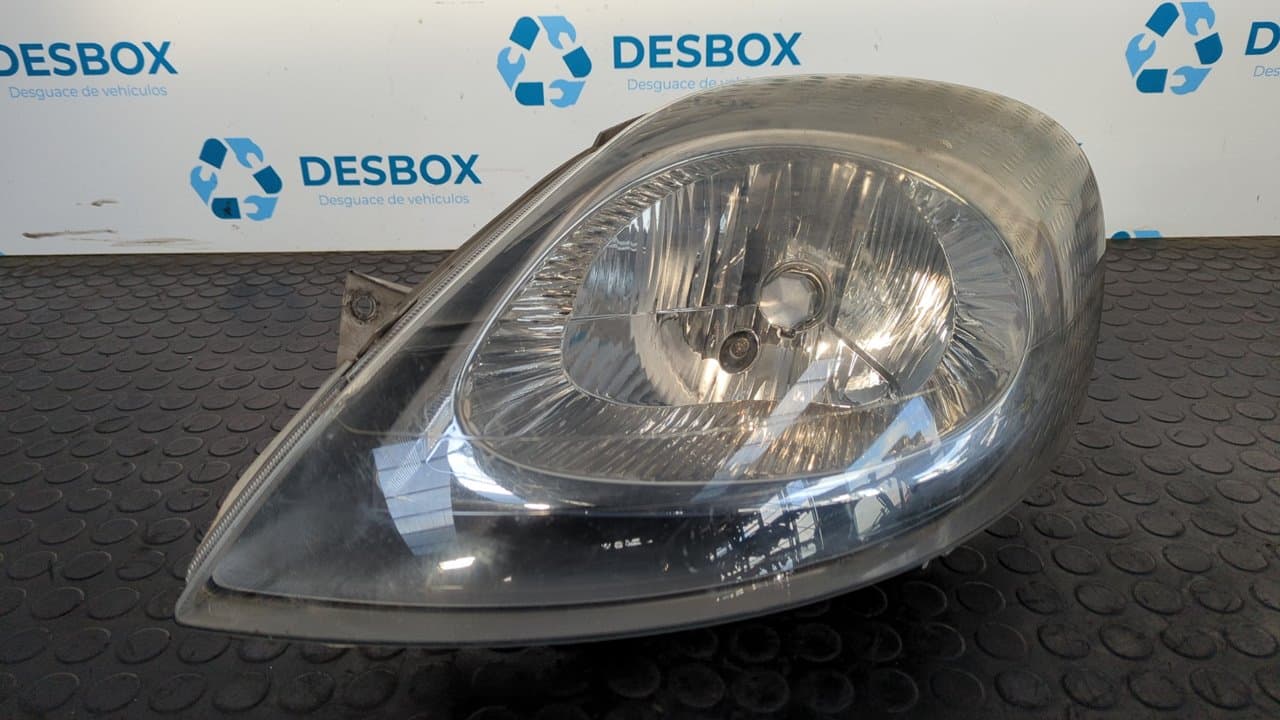 Recambio de FARO IZQUIERDO para NISSAN PRIMASTAR (X83) Caja cerrada batalla corta 2,7t G9U730 referencia OEM IAM  7700311371 - BLANCO