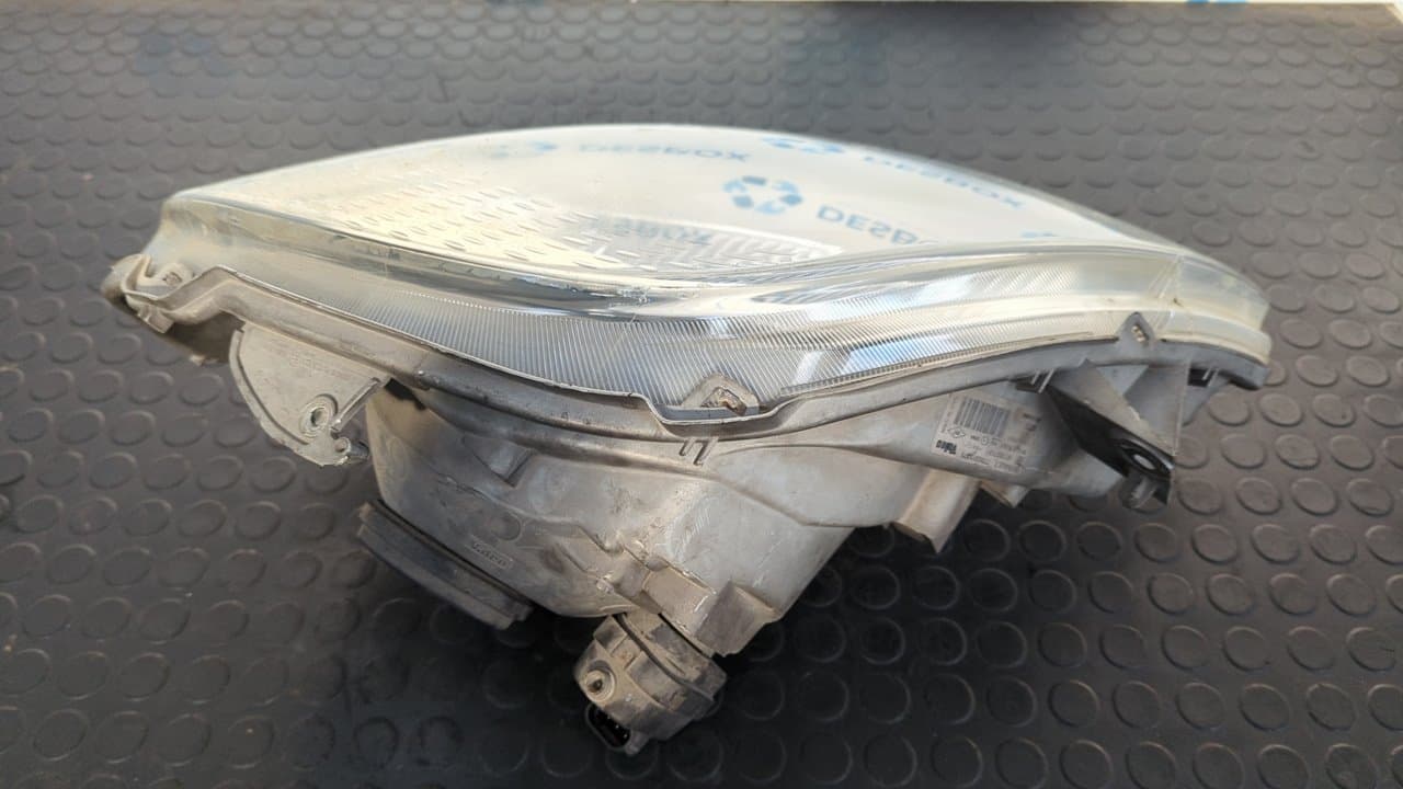 Recambio de FARO IZQUIERDO para NISSAN PRIMASTAR (X83) Caja cerrada batalla corta 2,7t G9U730 referencia OEM IAM  7700311371 - BLANCO 9