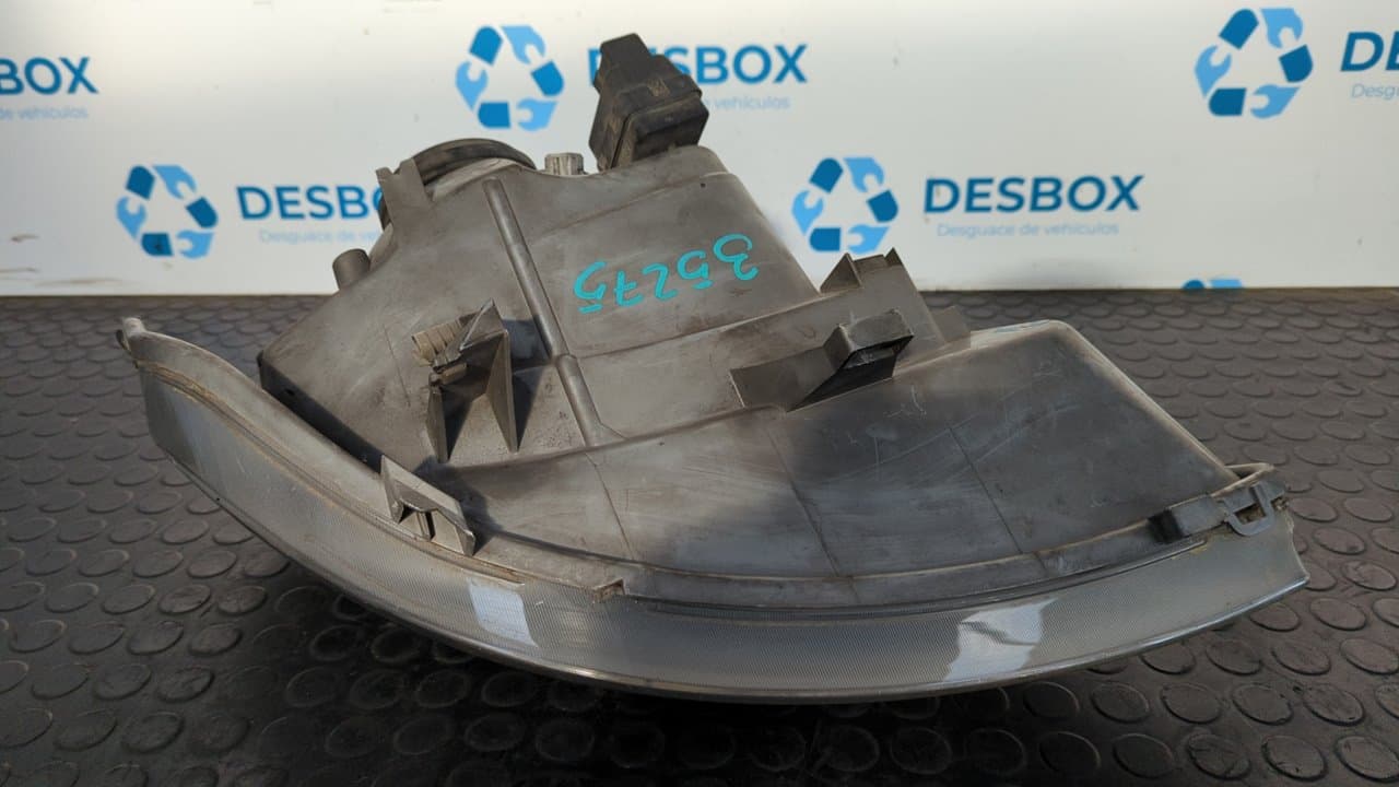 Recambio de FARO IZQUIERDO para NISSAN PRIMASTAR (X83) Caja cerrada batalla corta 2,7t G9U730 referencia OEM IAM  7700311371 - BLANCO 4