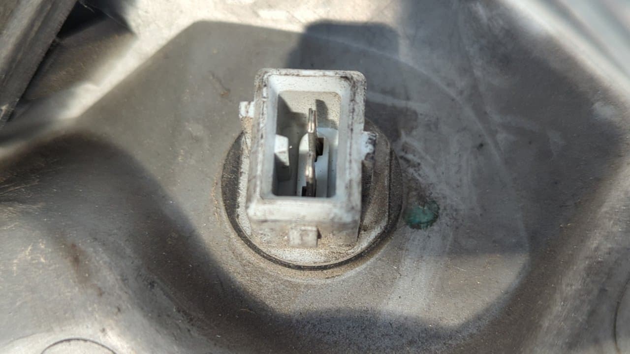 Recambio de FARO IZQUIERDO para NISSAN PRIMASTAR (X83) Caja cerrada batalla corta 2,7t G9U730 referencia OEM IAM  7700311371 - BLANCO 7