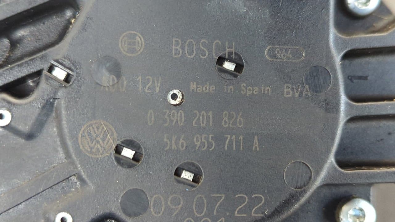 Recambio de MOTOR LIMPIA TRASERO para VOLKSWAGEN POLO (6R1) Advance CAY referencia OEM IAM 5K6955711A - NEGRO 4