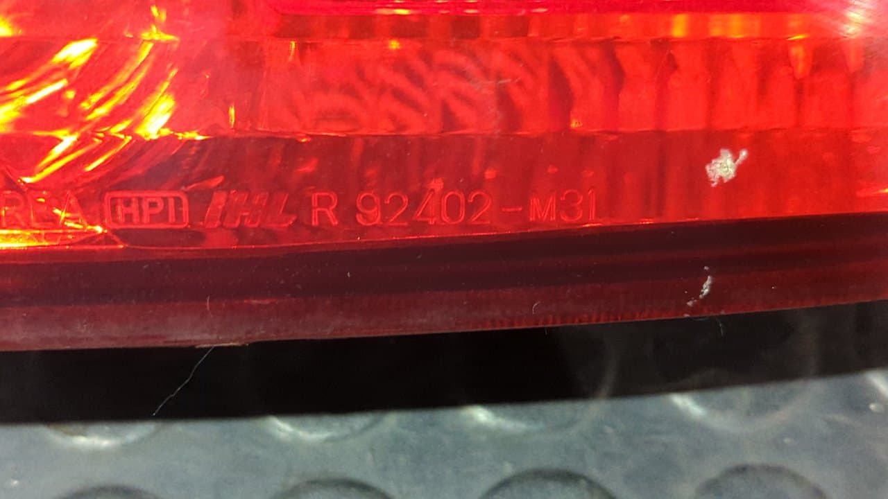 Recambio de PILOTO TRASERO DERECHO para KIA JOICE LS G4CP referencia OEM IAM 92402M31 - GRIS 2