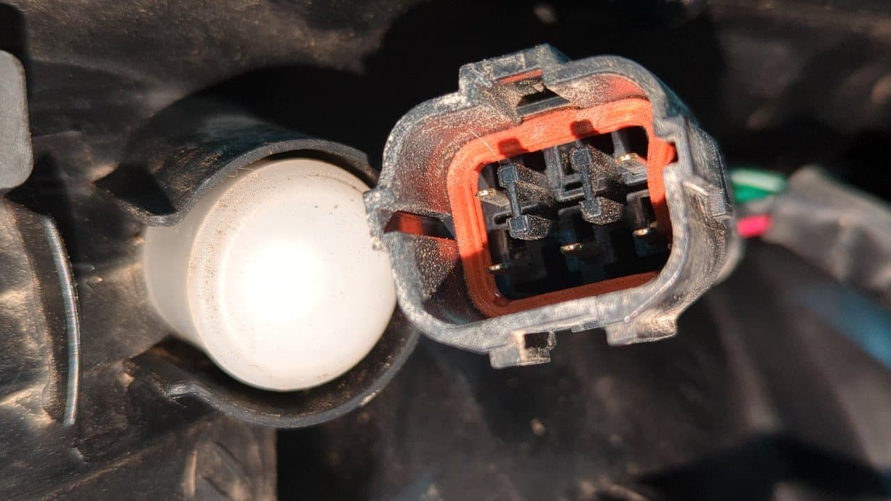 Recambio de PILOTO TRASERO DERECHO para KIA JOICE LS G4CP referencia OEM IAM 92402M31 - GRIS 7