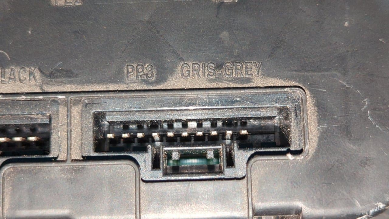 Recambio de CAJA RELES / FUSIBLES para RENAULT MEGANE II F9Q800 referencia OEM IAM 8200309691 7
