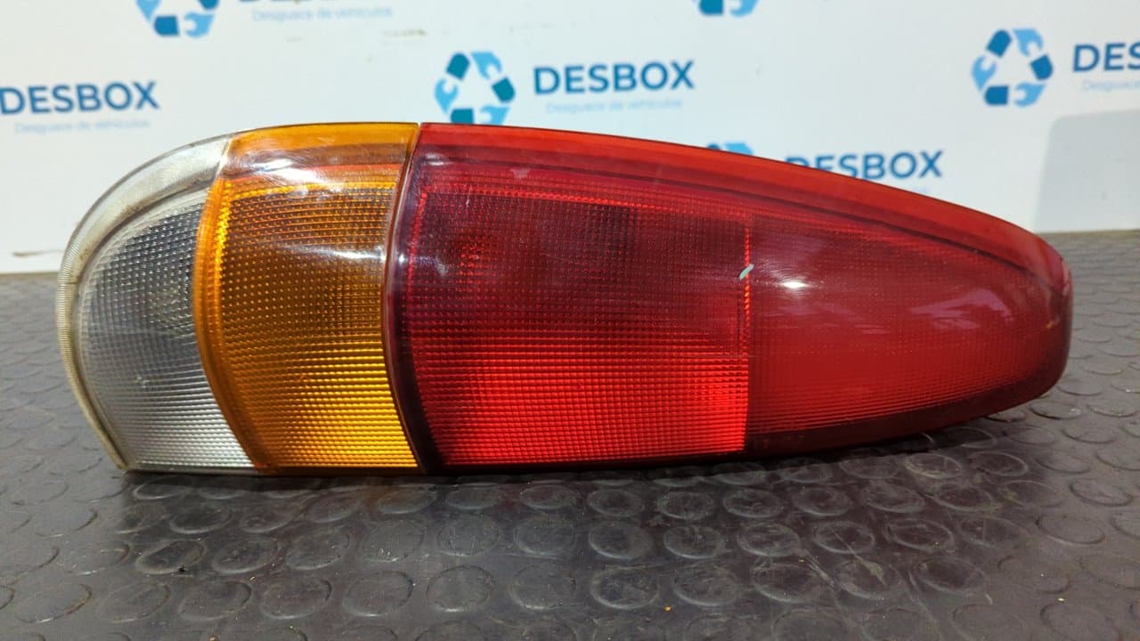 Recambio de PILOTO TRASERO IZQUIERDO para HYUNDAI ATOS (MX) GL G4HC referencia OEM IAM 92401020 - VERDE