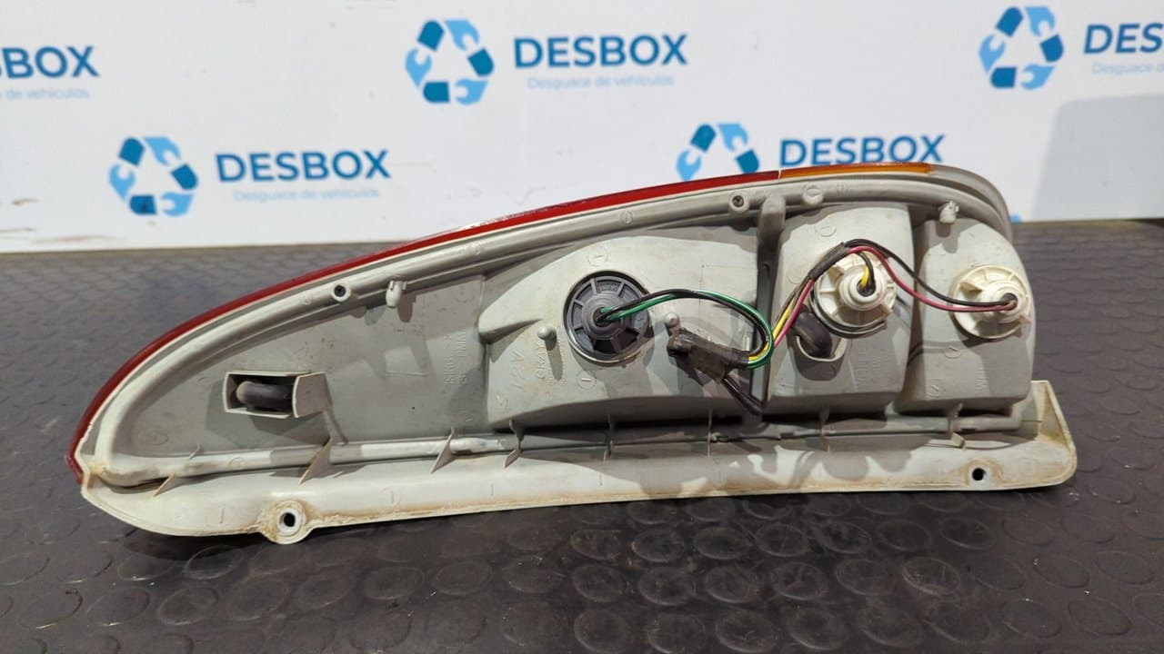 Recambio de PILOTO TRASERO IZQUIERDO para HYUNDAI ATOS (MX) GL G4HC referencia OEM IAM 92401020 - VERDE 5