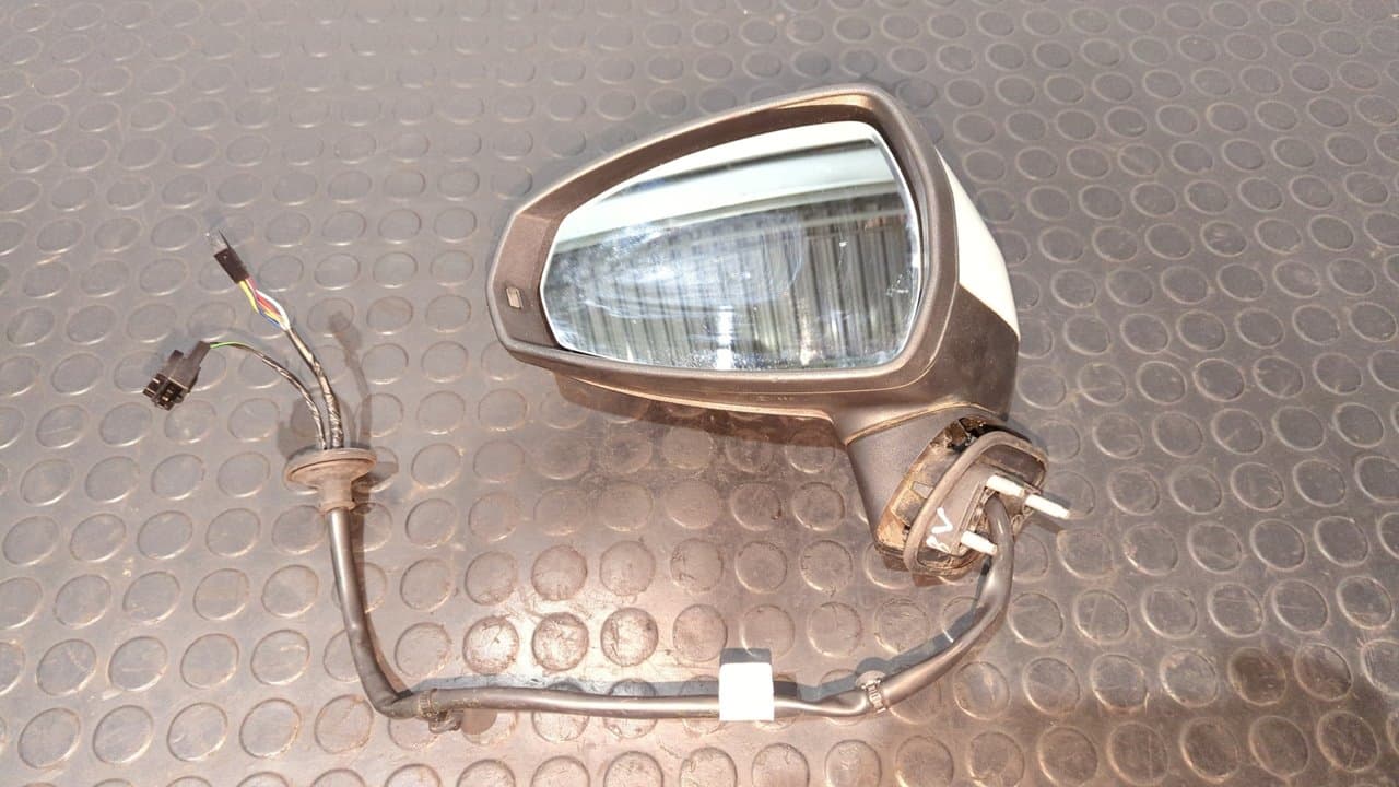 Recambio de RETROVISOR IZQUIERDO para AUDI A3 SPORTBACK (8VA) referencia OEM IAM 021262