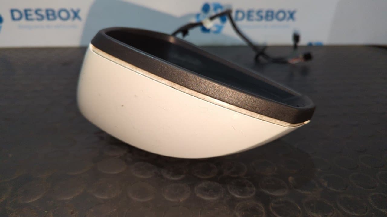 Recambio de RETROVISOR IZQUIERDO para AUDI A3 SPORTBACK (8VA) referencia OEM IAM 021262 7