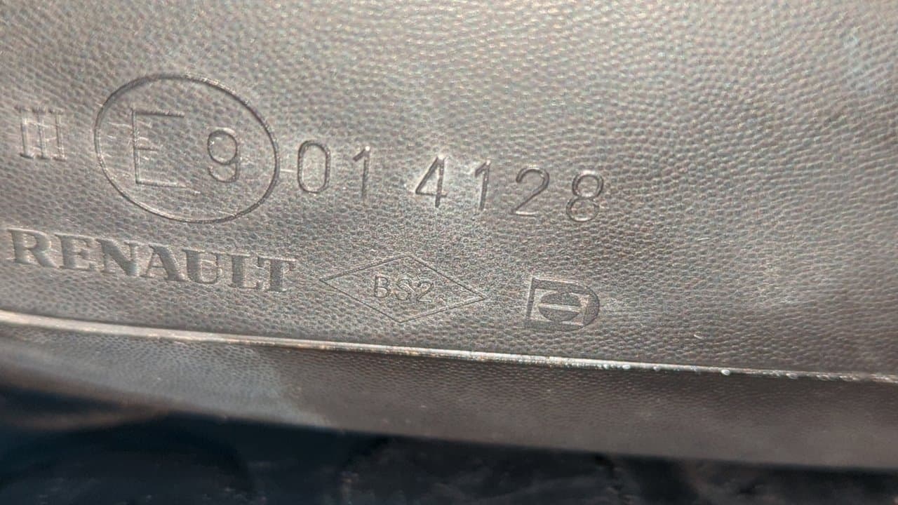 Recambio de RETROVISOR IZQUIERDO para RENAULT LAGUNA II (BG0) 1.9 dCi Diesel FAP CAT F9Q 17 referencia OEM IAM  014128 - GRIS 2