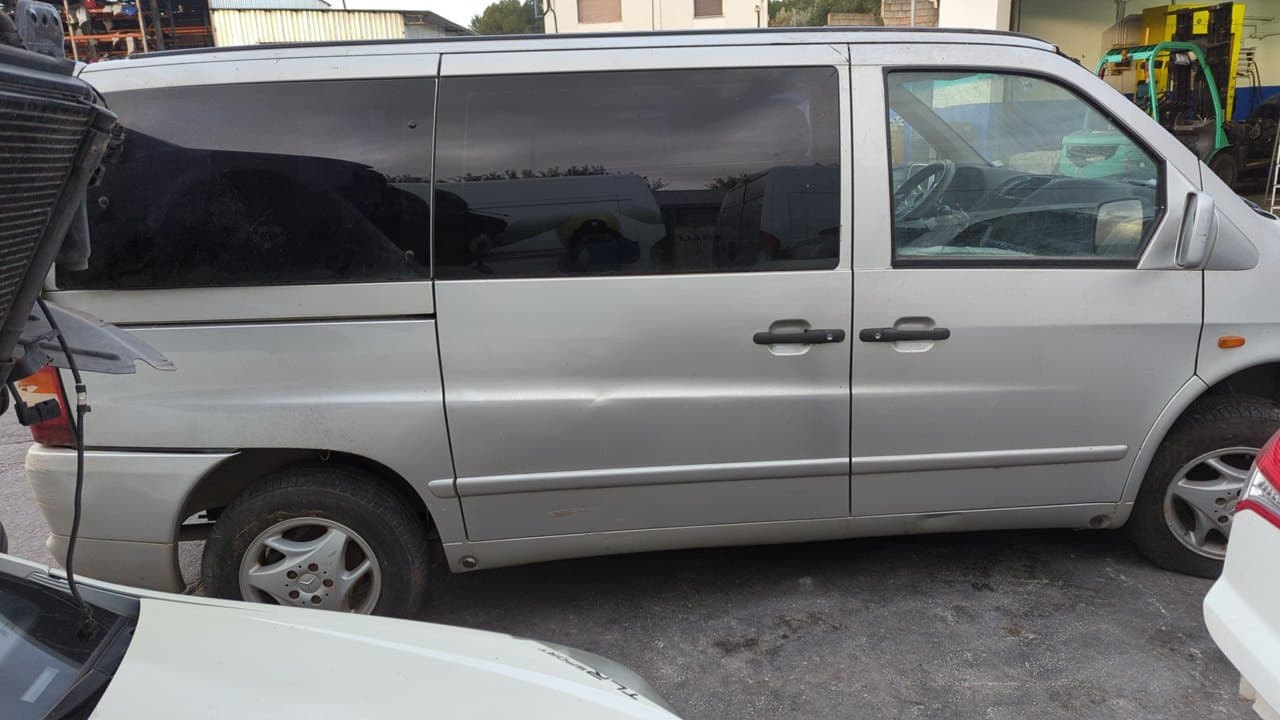 Recambio de PUERTA LATERAL CORREDERA DERECHA para MERCEDES-BENZ VITO (W638) CAJA CERRADA 611980 - GRIS 2