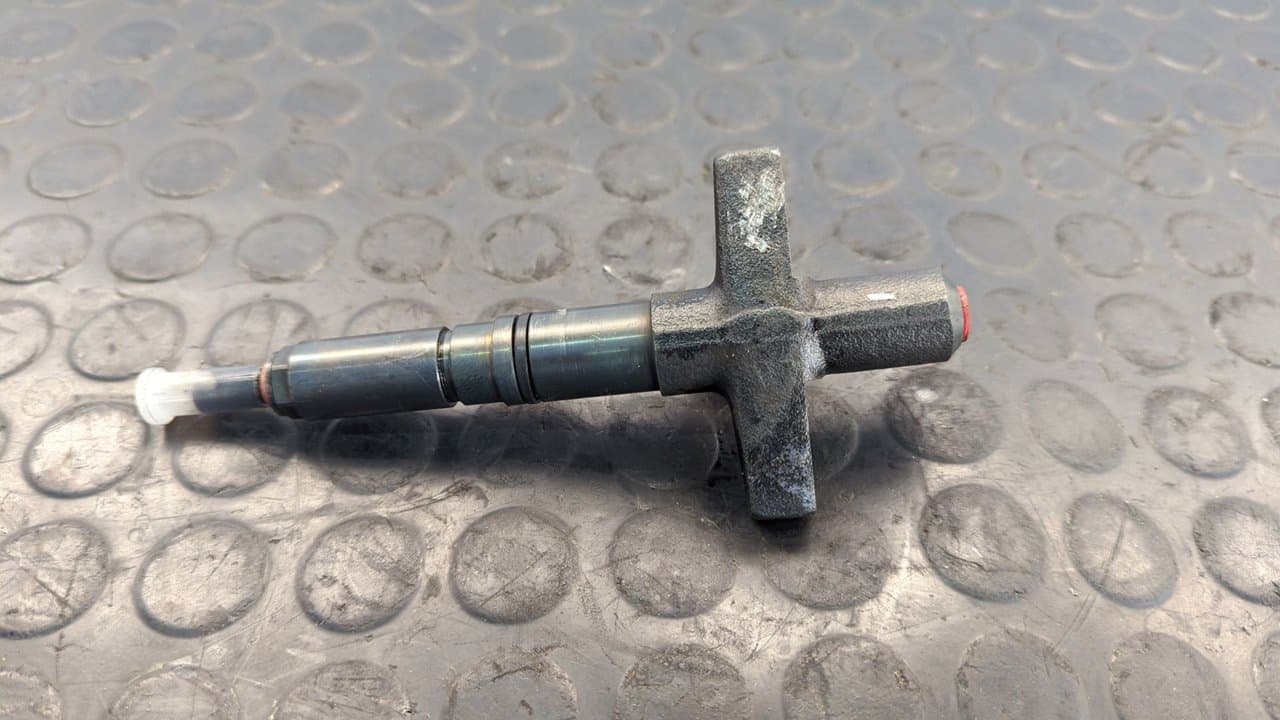 Recambio de INYECTOR para MITSUBISHI MONTERO (V80/V90) 4M41 - GRIS 4