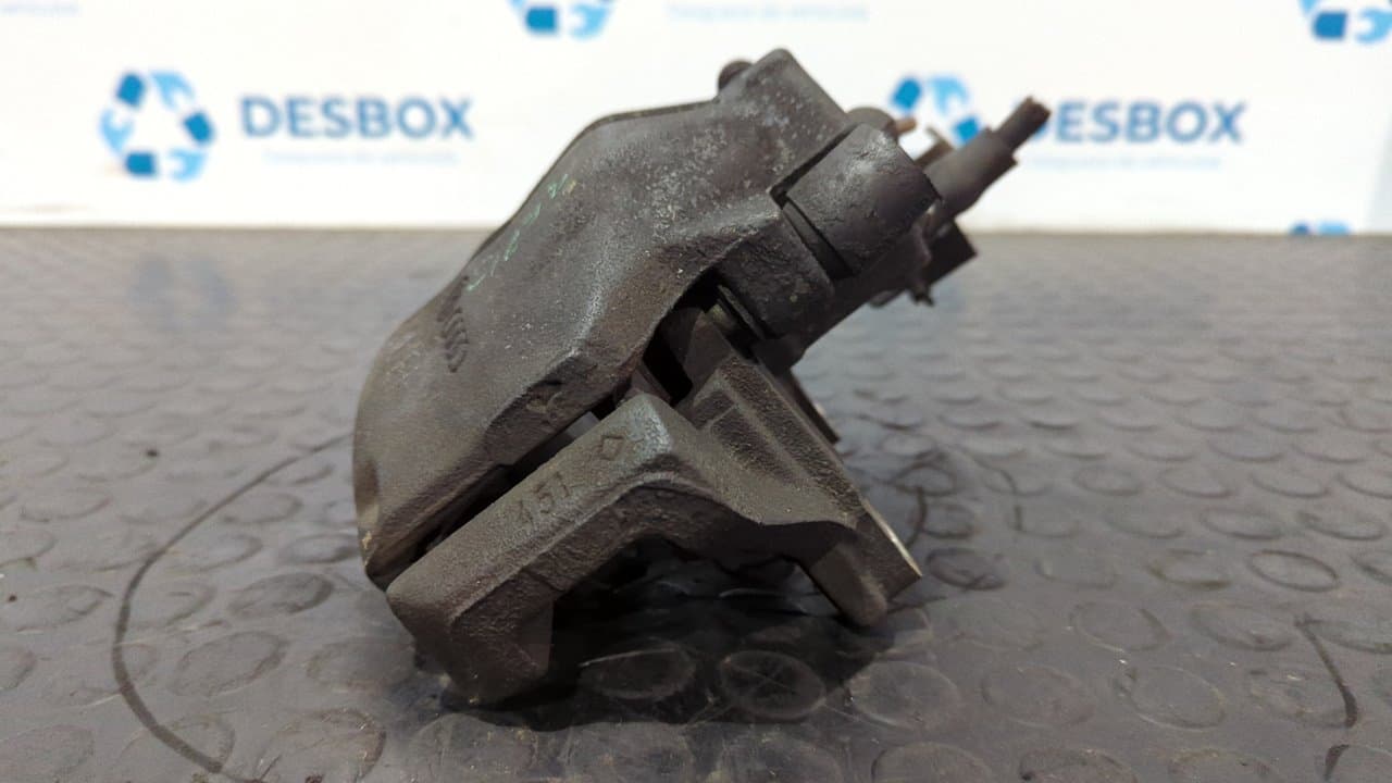 Recambio de PINZA DE FRENO DELANTERA IZQUIERDA para AUDI A6 BERLINA (4B2) 2.5 V6 24V TDI CAT (AYM) AYM referencia OEM IAM 886 ATE 57 - NEGRO 8