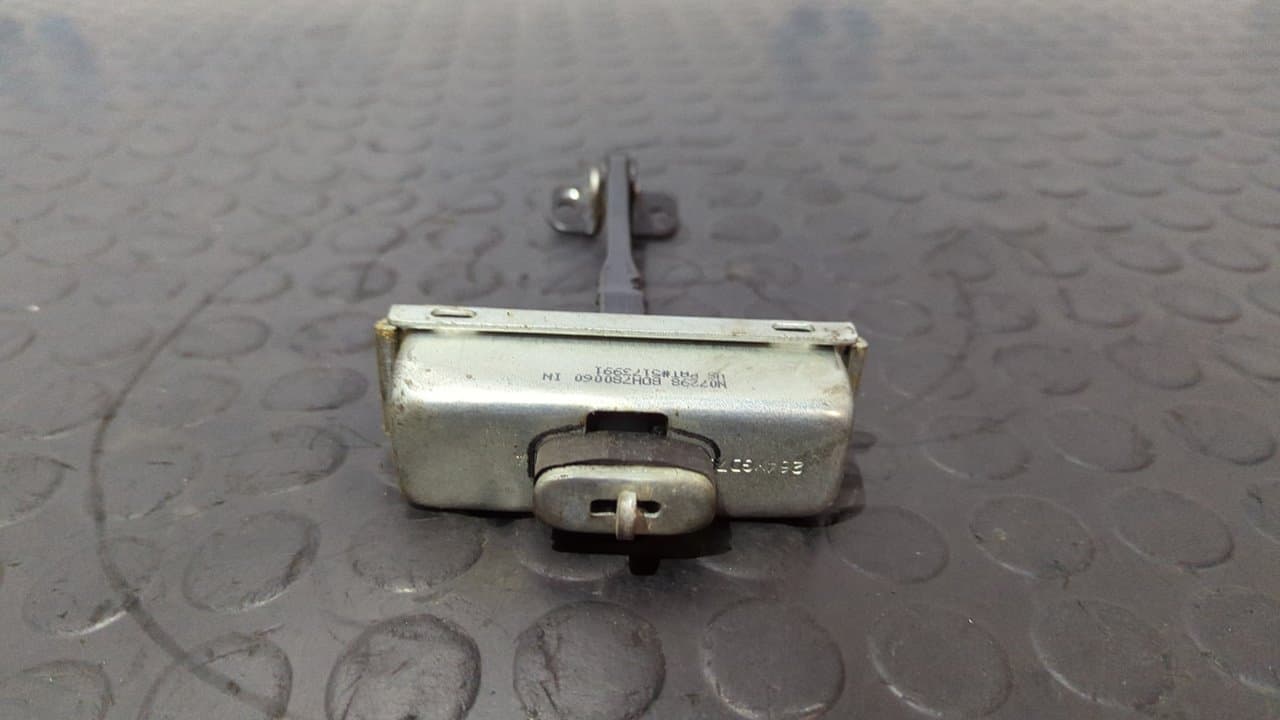 Recambio de RETENEDOR PUERTA IZQUIERDA  para LAND ROVER RANGE ROVER SPORT V8 TD Edition 60 YRS 368DT referencia OEM IAM BDH780060 - NEGRO 2
