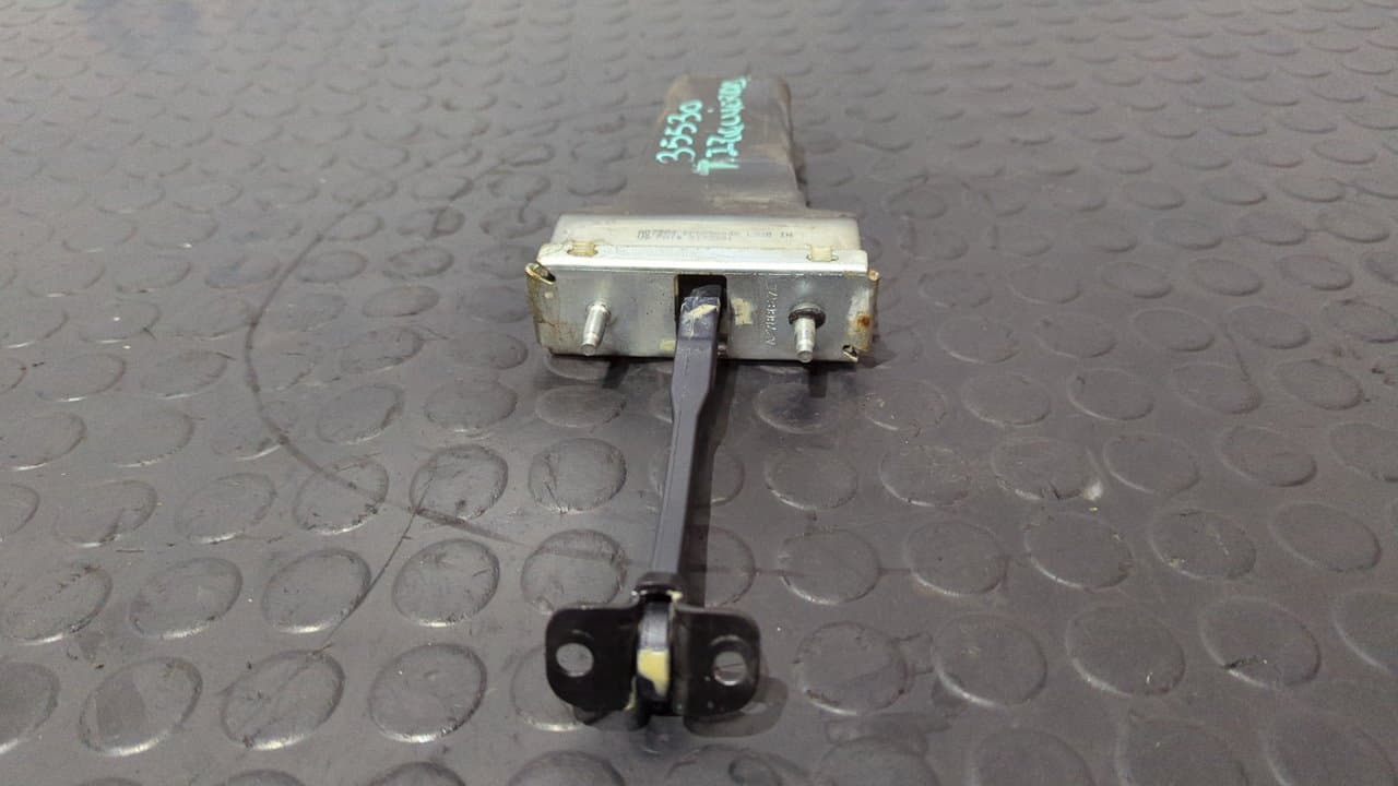 Recambio de RETENEDOR PUERTA IZQUIERDA  para LAND ROVER RANGE ROVER SPORT V8 TD Edition 60 YRS 368DT referencia OEM IAM BFH790040 - NEGRO 4
