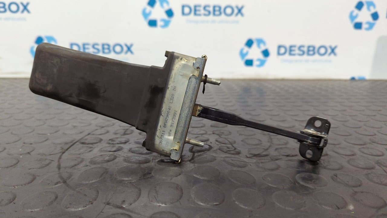 Recambio de RETENEDOR PUERTA DERECHA para LAND ROVER RANGE ROVER SPORT V8 TD Edition 60 YRS 368DT referencia OEM IAM BFH790040 - NEGRO