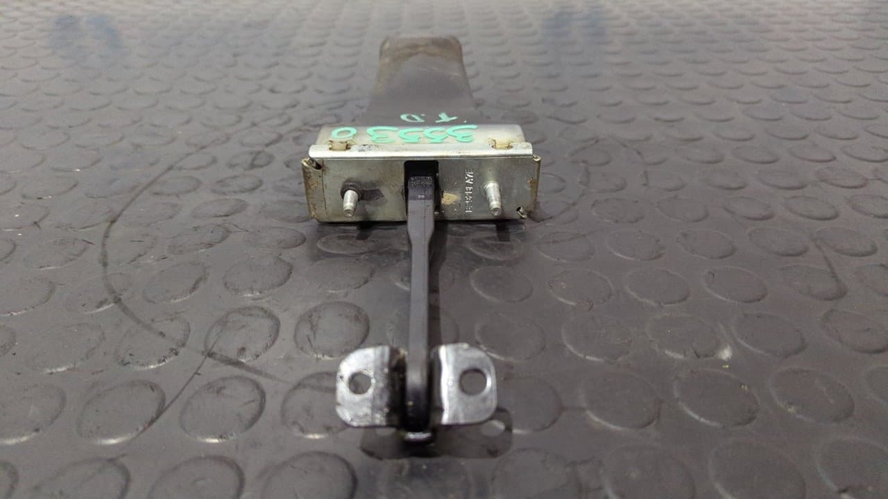 Recambio de RETENEDOR PUERTA DERECHA para LAND ROVER RANGE ROVER SPORT V8 TD Edition 60 YRS 368DT referencia OEM IAM BFH790040 - NEGRO 4