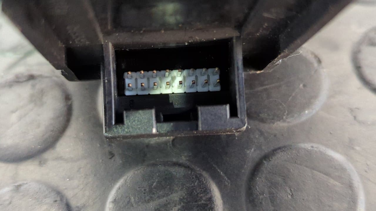 Recambio de MANDO ELEVALUNAS DELANTERO IZQUIERDO para AUDI A6 BERLINA (4B2) 2.5 V6 24V TDI CAT (AYM) AYM referencia OEM IAM 4B0959851 - NEGRO 3