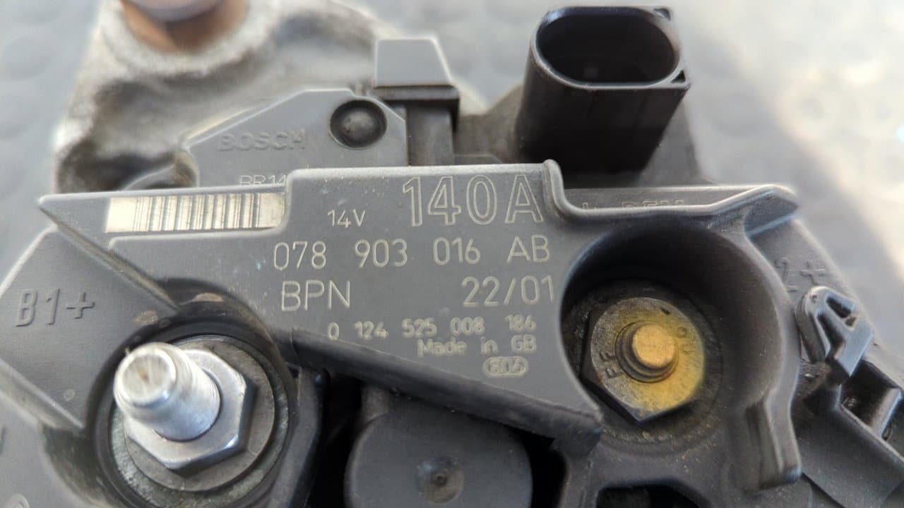 Recambio de ALTERNADOR para AUDI A6 BERLINA (4B2) 2.5 V6 24V TDI CAT (AYM) AYM referencia OEM IAM 078903016AB - NEGRO 7