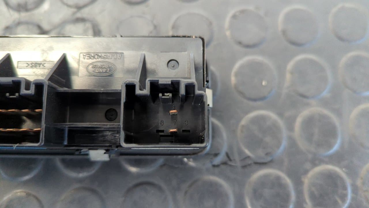 Recambio de MANDO ELEVALUNAS DELANTERO IZQUIERDO para LAND ROVER RANGE ROVER SPORT 368DT referencia OEM IAM YUD501550PVJ - NEGRO 7