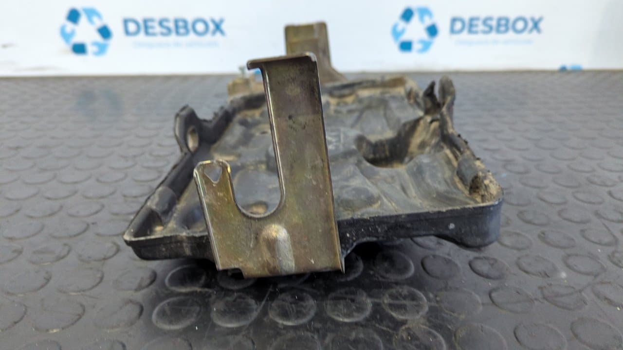 Recambio de NO IDENTIFICADO para MITSUBISHI MONTERO (V80/V90) 4M41 - GRIS 4