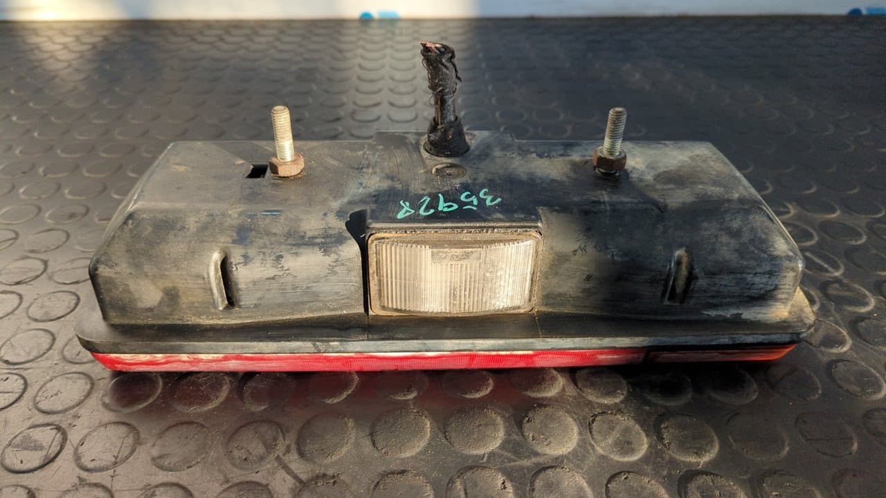 Recambio de PILOTO TRASERO IZQUIERDO para MERCEDES-BENZ SPRINTER (W901,W903) COMBI 310 D   (903.471,472,473)   Techo elevado 602980 referencia OEM IAM 0053301R38 - BLANCO 9