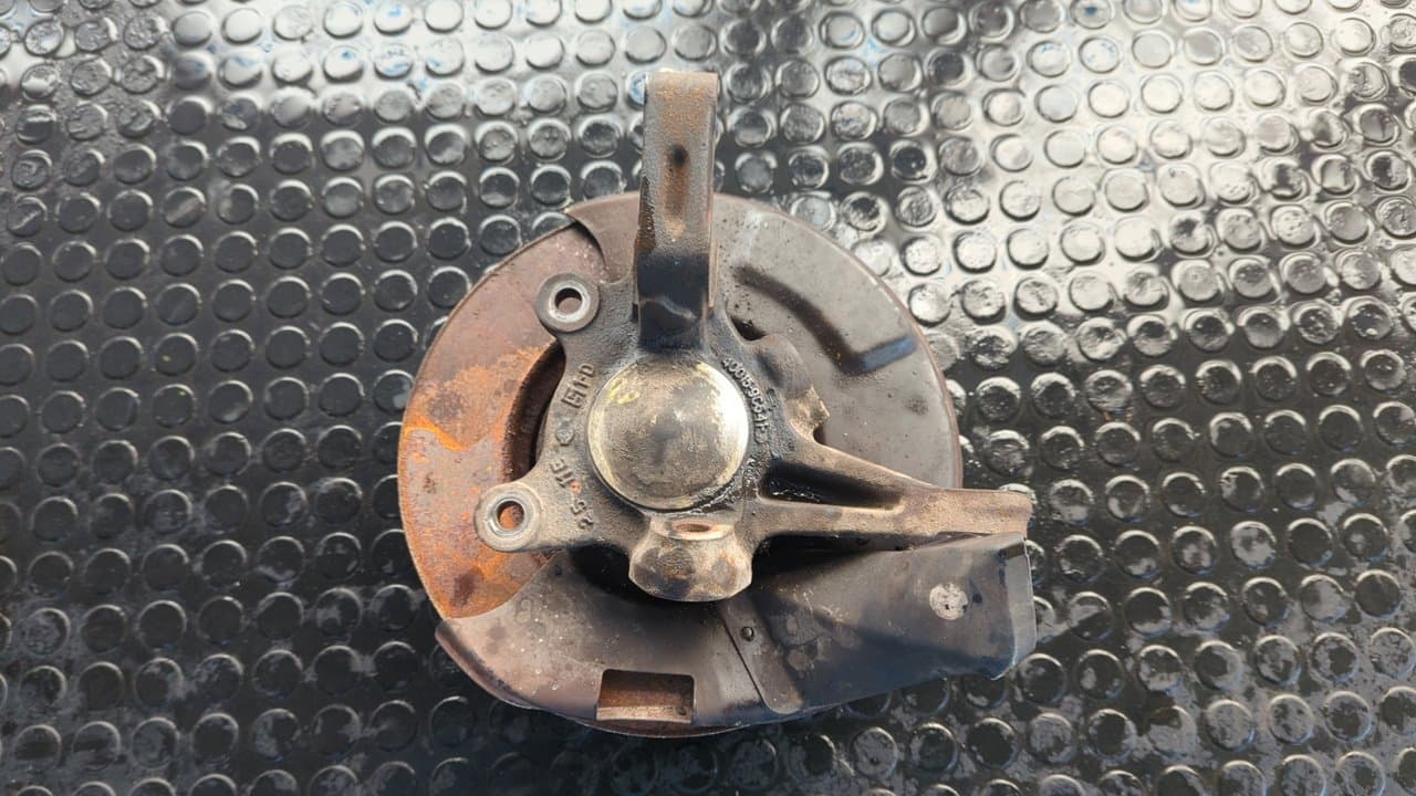 Recambio de MANGUETA DELANTERA IZQUIERDA para NISSAN SERENA (C23M) 2.3 LX Diesel LD23 referencia OEM IAM 400159C541  - BLANCO 3