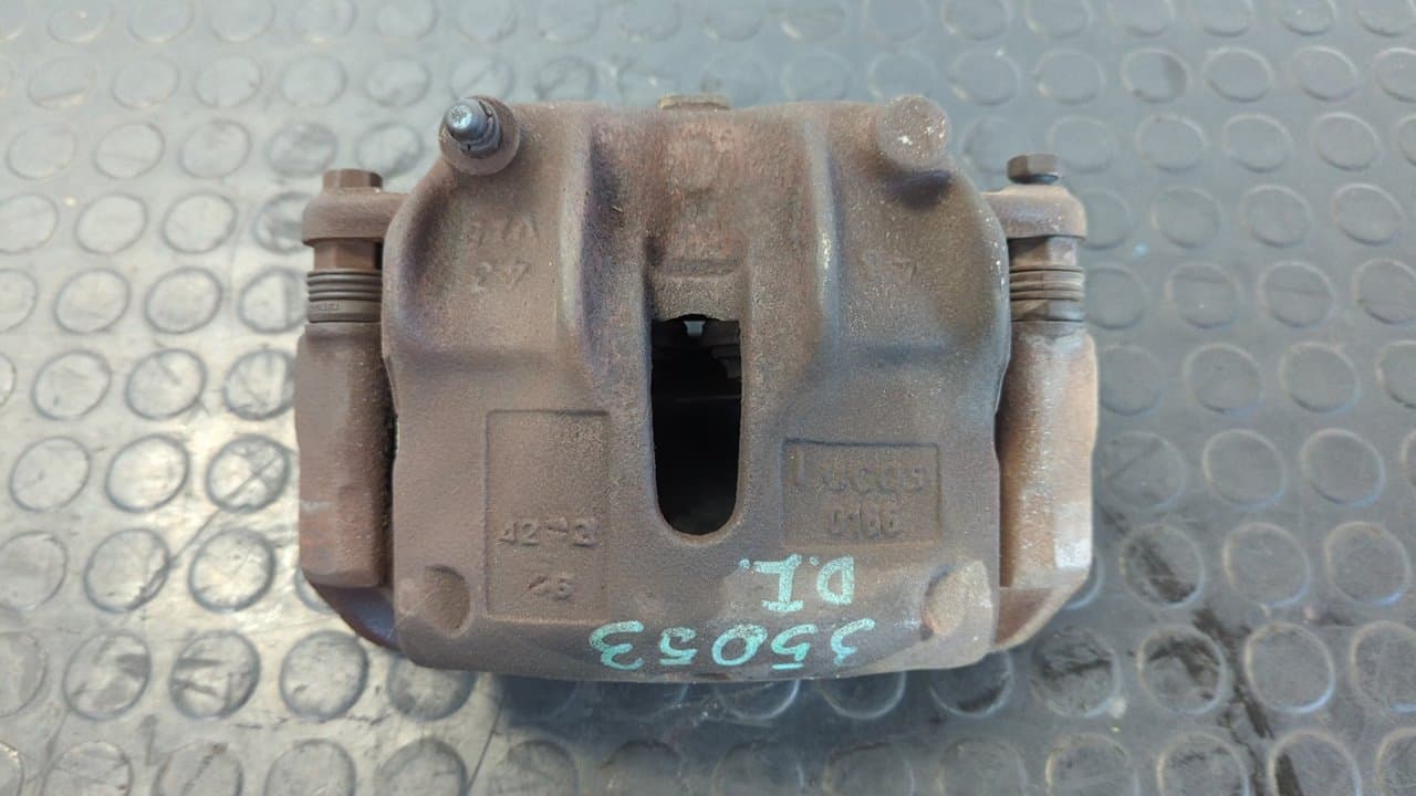 Recambio de PINZA DE FRENO DELANTERA IZQUIERDA para NISSAN SERENA (C23M) 2.3 LX Diesel LD23 referencia OEM IAM LUCAS 0166 - BLANCO