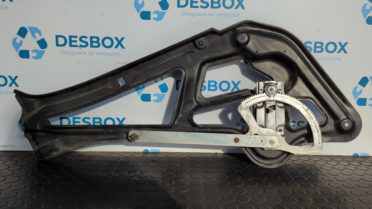 Recambio de ELEVALUNAS DELANTERO DERECHO para MERCEDES-BENZ SPRINTER (W901,W904) CAJA CERR. 412 D   (904.462-463)  Techo elevado 602980 referencia OEM IAM   - BLANCO 2