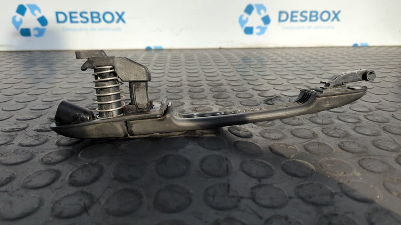 Recambio de MANETA DELANTERA IZQUIERDA para MERCEDES-BENZ SPRINTER (W901,W904) CAJA CERR. 412 D   (904.462-463)  Techo elevado 602980 - BLANCO 4