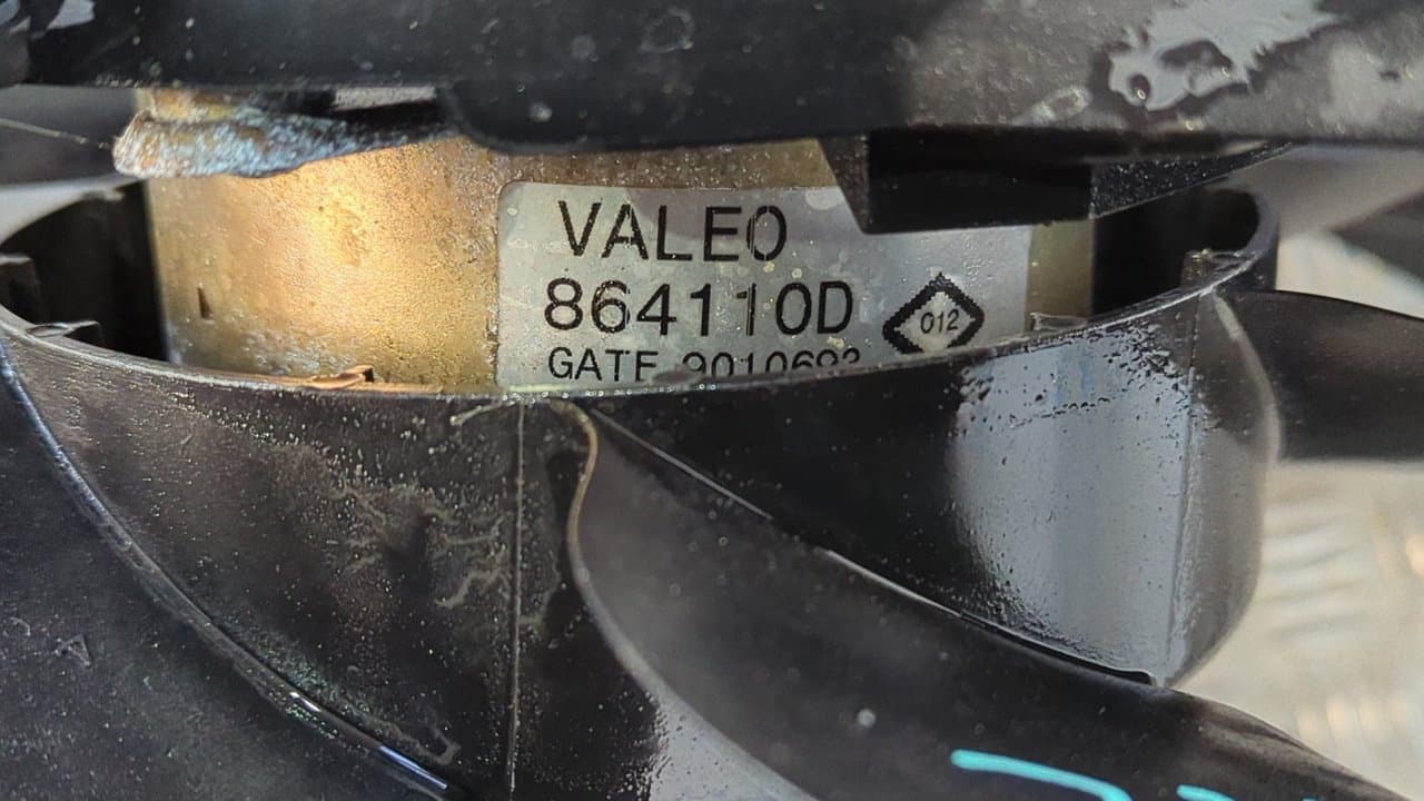Recambio de ELECTROVENTILADOR para OPEL MOVANO S8UW7 referencia OEM IAM 7700315276 5