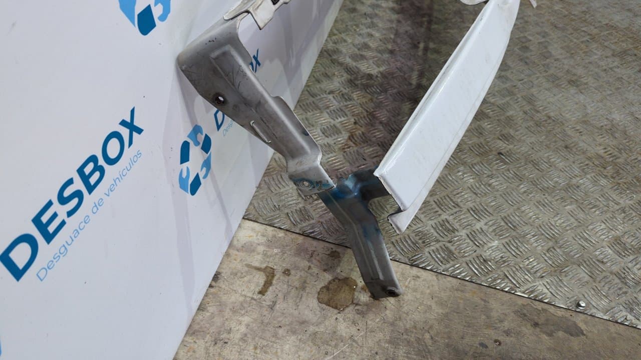 Recambio de PANEL FRONTAL para MERCEDES-BENZ SPRINTER (W901,W904) CAJA CERR. 412 D   (904.462-463)  Techo elevado 602980 - BLANCO 6