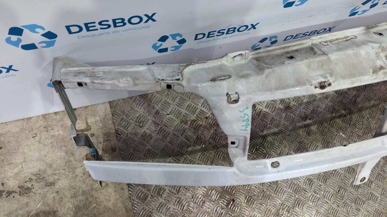 Recambio de PANEL FRONTAL para MERCEDES-BENZ SPRINTER (W901,W904) CAJA CERR. 412 D   (904.462-463)  Techo elevado 602980 - BLANCO 3