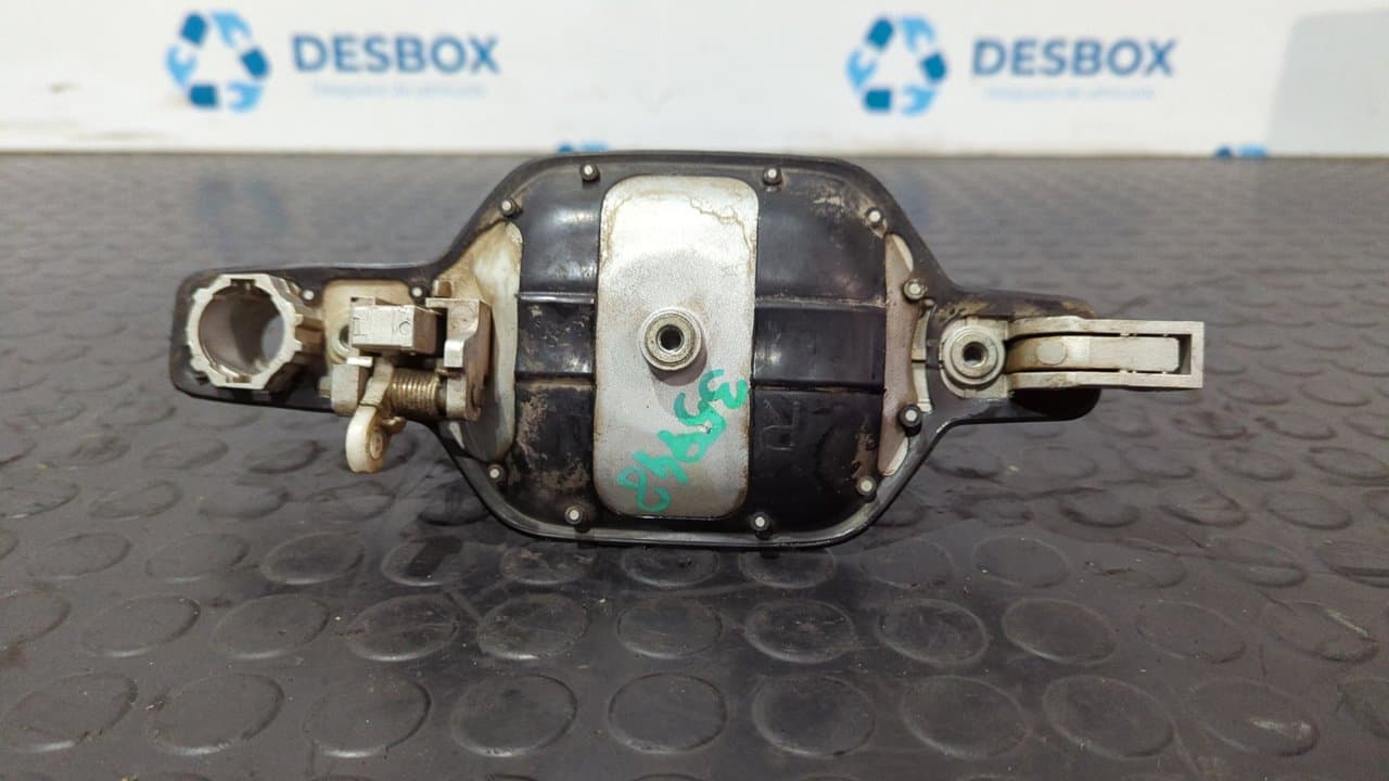 Recambio de MANETA DELANTERA DERECHA para MITSUBISHI MONTERO (V80/V90) 3.2 DID 4M41 - GRIS 2