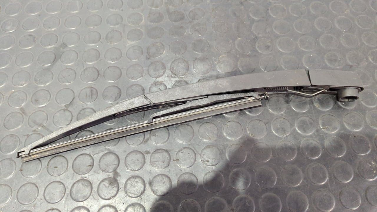 Recambio de BRAZO LIMPIA TRASERO para PEUGEOT 308 Confort 9HX referencia OEM IAM 968048180 - GRIS 4