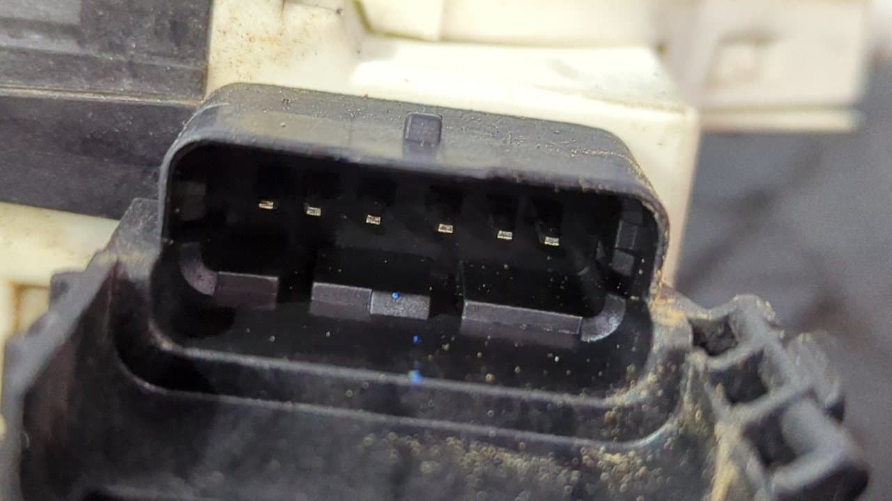 Recambio de CERRADURA PUERTA TRASERA IZQUIERDA para PEUGEOT 308 Confort 9HX referencia OEM IAM 567163 - GRIS 6