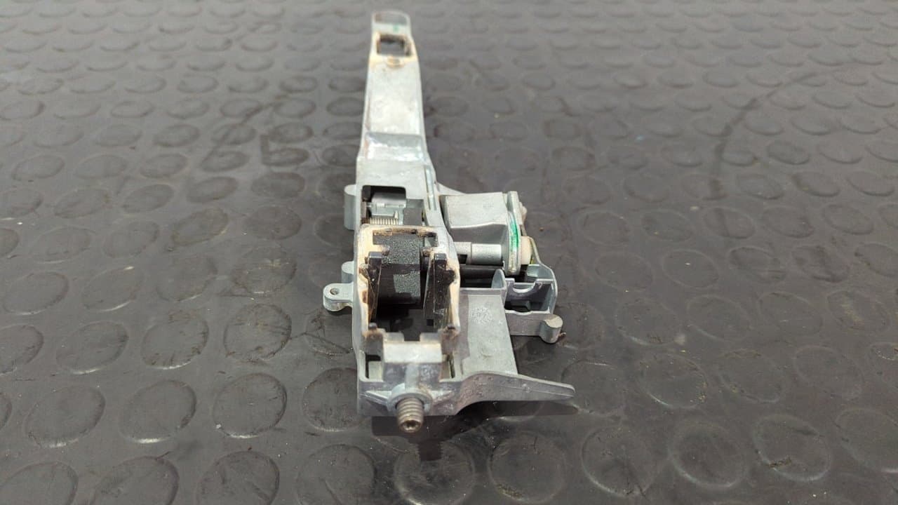 Recambio de MANETA  TRASERA IZQUIERDA para PEUGEOT 308 Confort 9HX referencia OEM IAM 9680188680 - GRIS 2