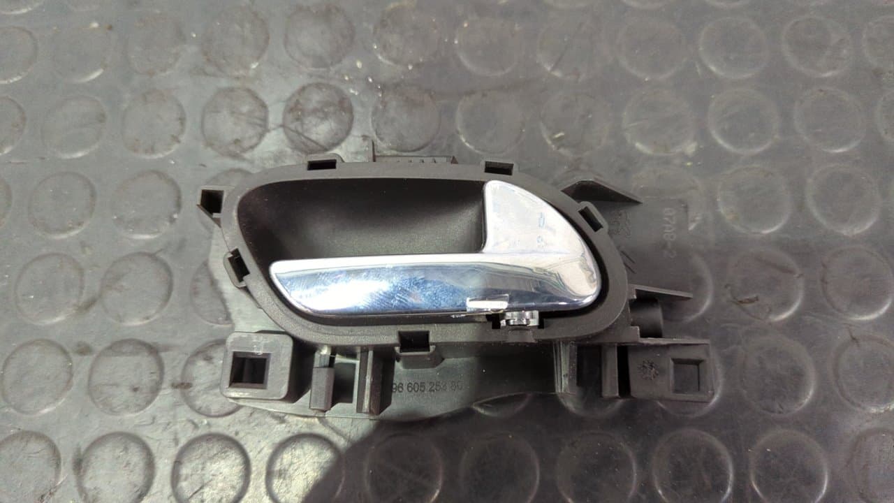 Recambio de MANETA INTERIOR DELANTERA DERECHA para PEUGEOT 308 Confort 9HX referencia OEM IAM 9660525380 - GRIS