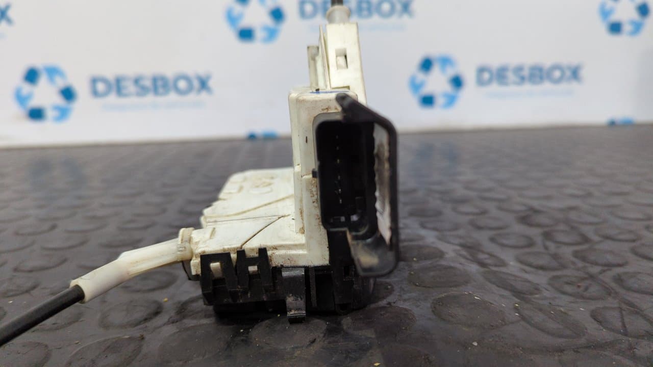 Recambio de CERRADURA PUERTA DELANTERA DERECHA para PEUGEOT 308 9HX referencia OEM IAM 567147 - GRIS 5