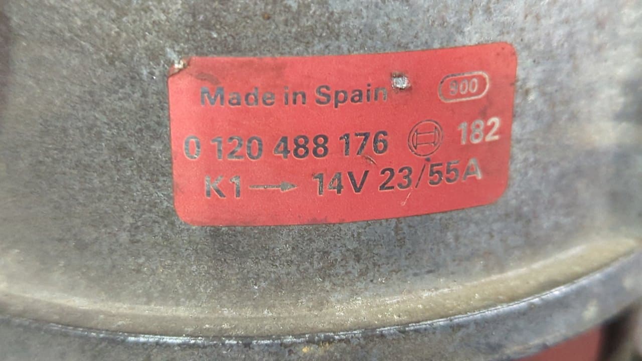 Recambio de ALTERNADOR para FORD FIESTA BERL./EXPRESS 1.0 TKA referencia OEM IAM 0120488176 - GRIS 2