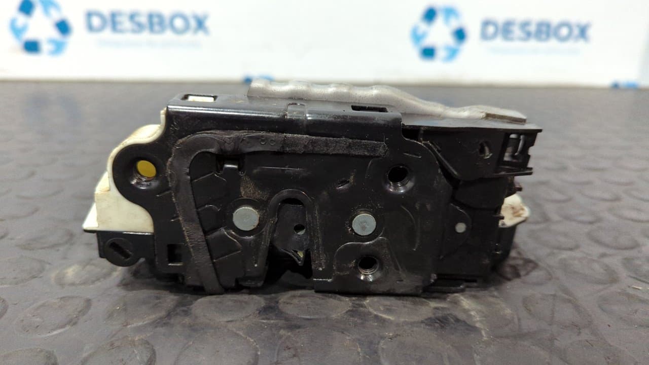 Recambio de CERRADURA PUERTA TRASERA DERECHA para VOLKSWAGEN POLO (6R1) Advance CAY referencia OEM IAM 5K4839016  - NEGRO 7