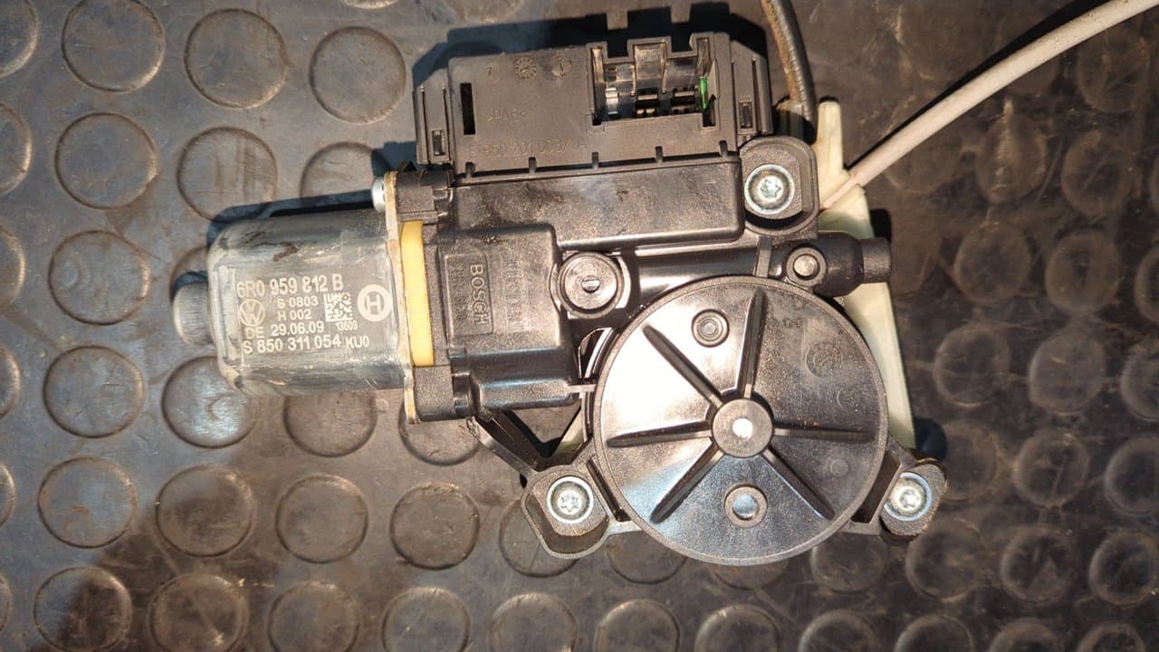 Recambio de ELEVALUNAS TRASERO DERECHO para VOLKSWAGEN POLO (6R1) Advance CAY referencia OEM IAM 6R0959812B - NEGRO 5