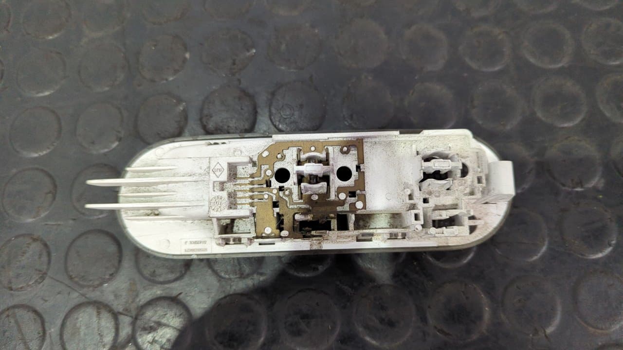 Recambio de LUZ INTERIOR para RENAULT KANGOO Furgón Professional K9KA8 referencia OEM IAM 8200439421 - BLANCO 3